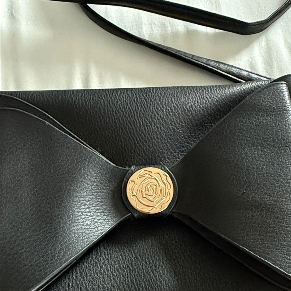 Chic Black Bow Women's Clutch